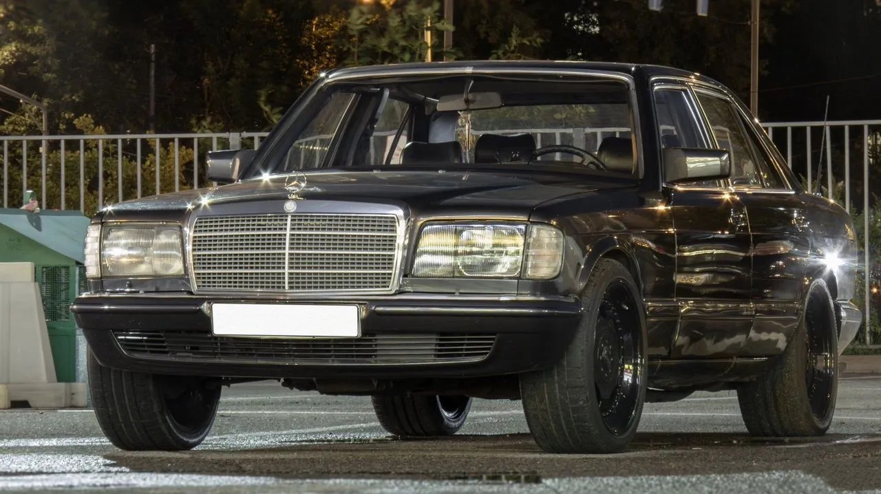 Mercedes-Benz S-класс 2.8_1983 — фото 2